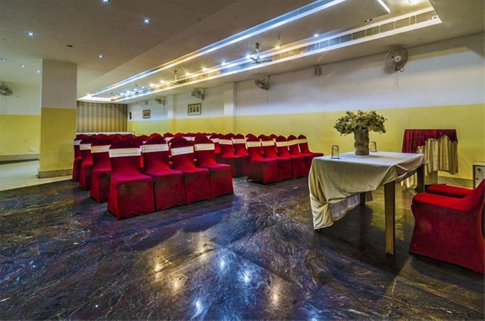 Hotel Akash Sarovar بوروليا المظهر الخارجي الصورة