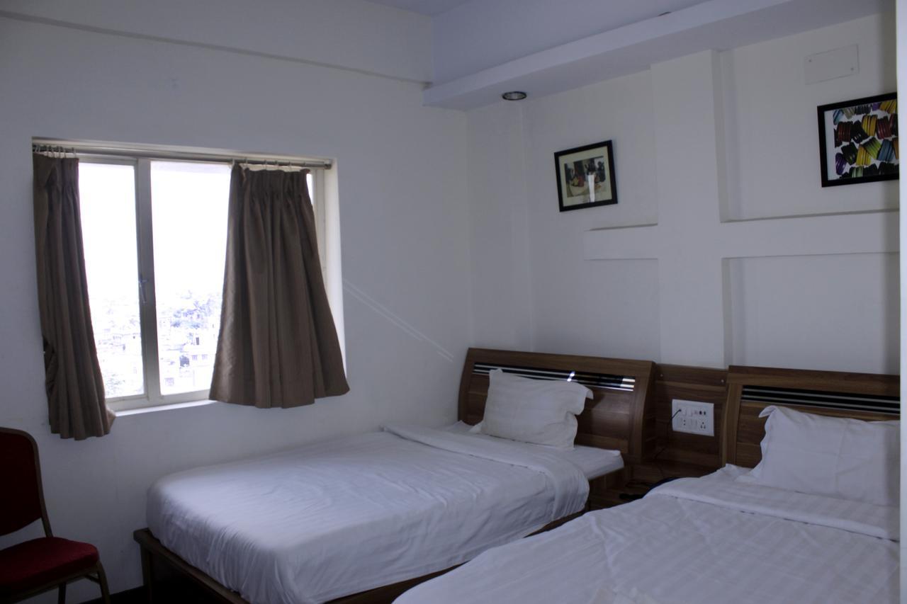 Hotel Akash Sarovar بوروليا الغرفة الصورة